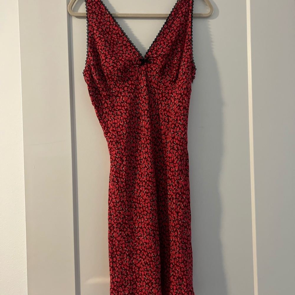 Elegant Red Floral Dress